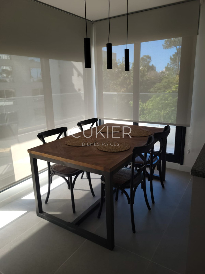 Apartamento ID.2552 - Venta apartamento 1 Dormitorio en edificio moderno con servicios en View I 