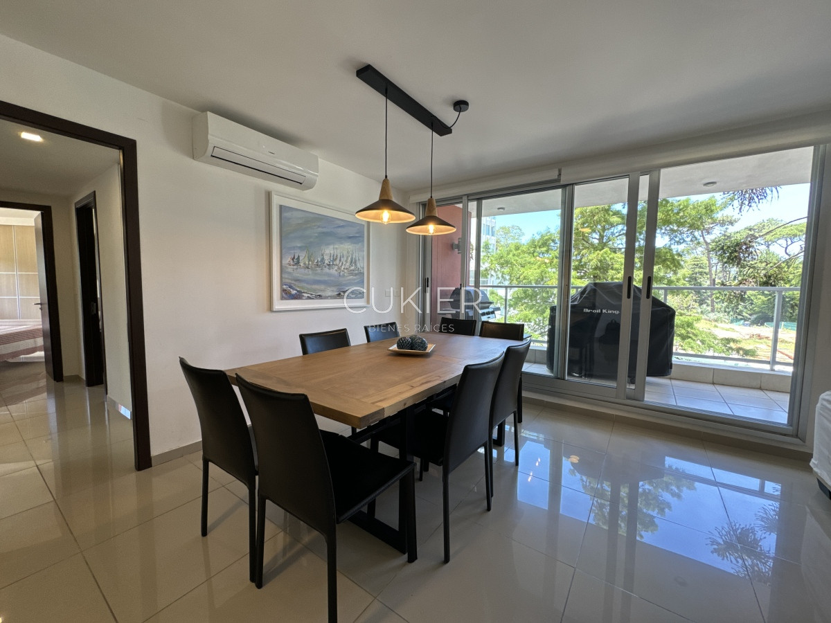 Apartamento ID.3553 - VENDO APARTAMENTO 3 DORMITORIOS EN EDIFICIO CON SERVICIOS ZONA CANTEGRIL