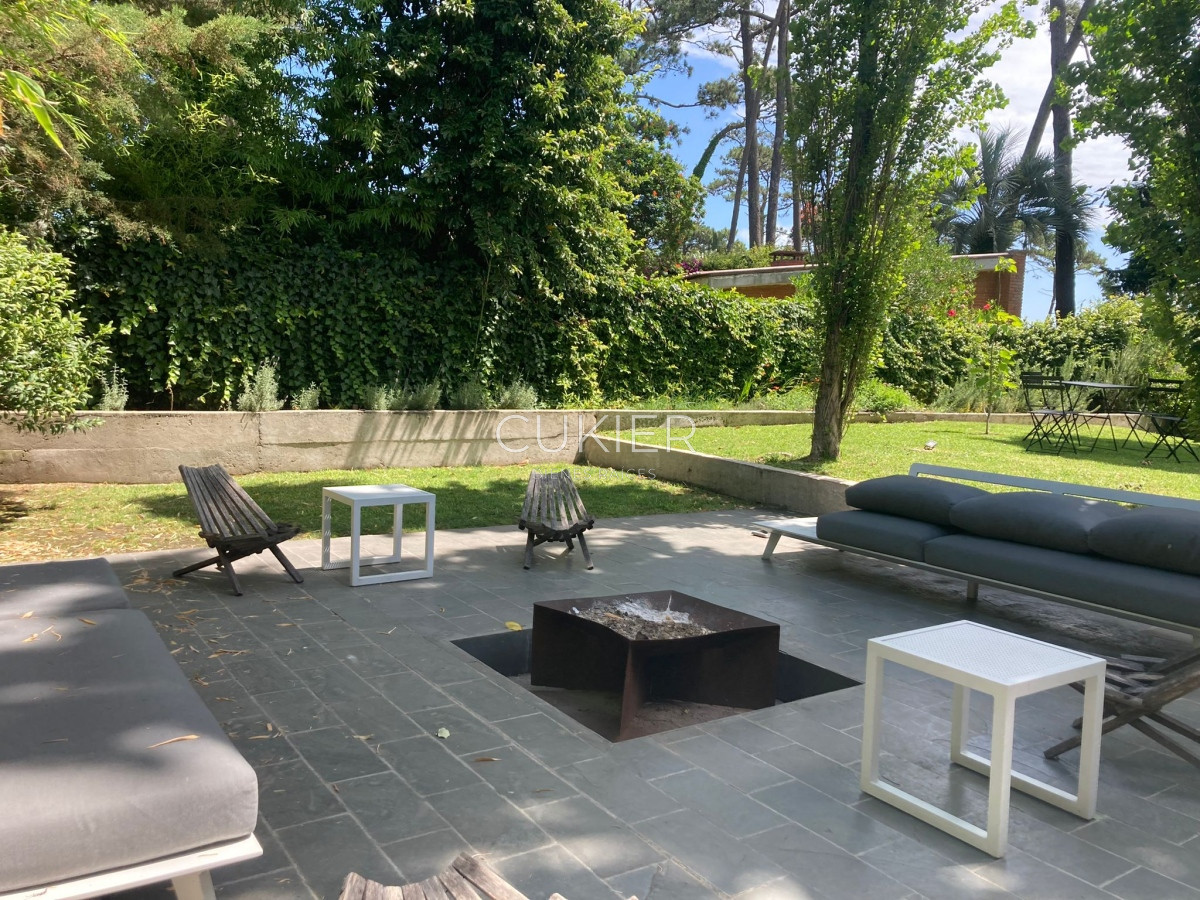 Apartamento ID.2879 - Alquiler anual apartamento 2 dormitorios Playa Mansa