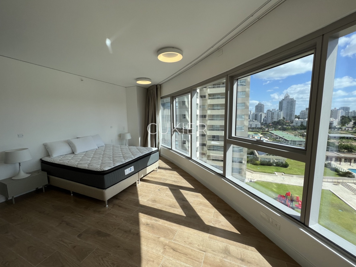 Apartamento ID.1617 - Alquiler anual apartamento 2 dormitorios en primera linea Playa Brava Punta del Este