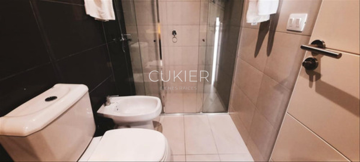 Apartamento ID.4611 - Vendo Apartamento Dos Dormitorios Punta Del Este - Aidy Gri