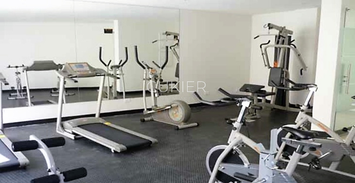 Apartamento ID.3537 - Venta apartamento 3 dormitorios y dependencia en Playa Brava a 100 m del mar 