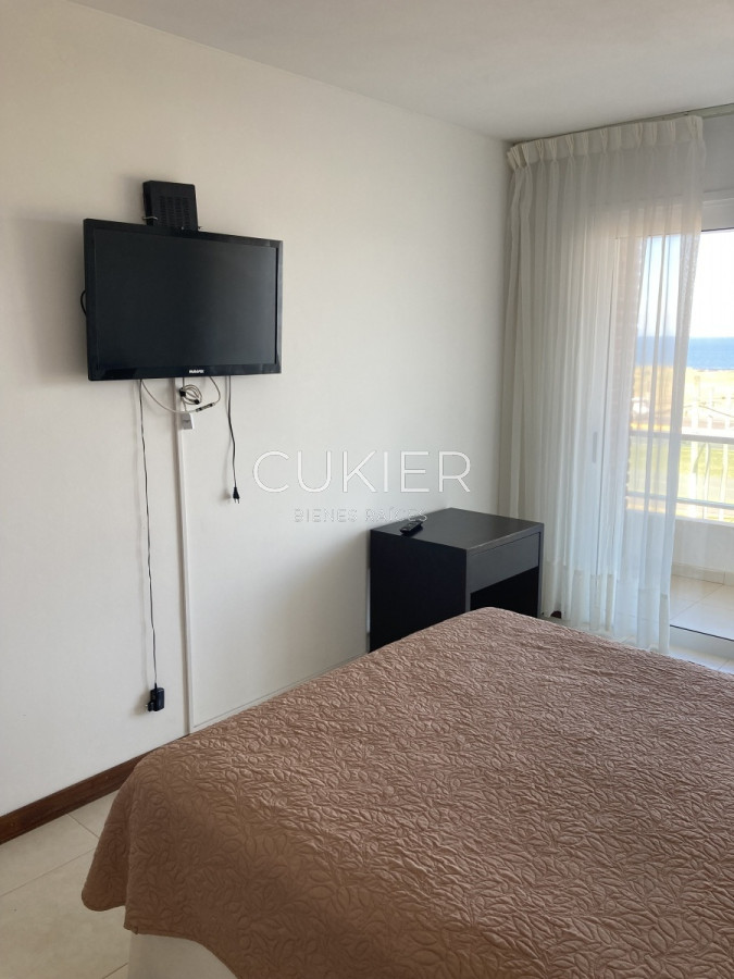 Apartamento ID.1785 - Venta de apartamento 2 dormitorios en primera linea playa mansa 
