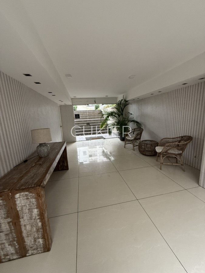 Apartamento ID.4548 - Alquiler anual e invernal apartamento monoambiente con parrillero frente al mar en playa mansa 