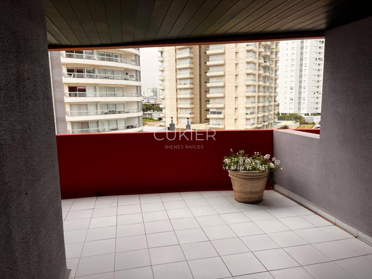 Apartamento ID.3356 - Alquiler febrero y invernal de apartamento 2 dormitorios en playa brava