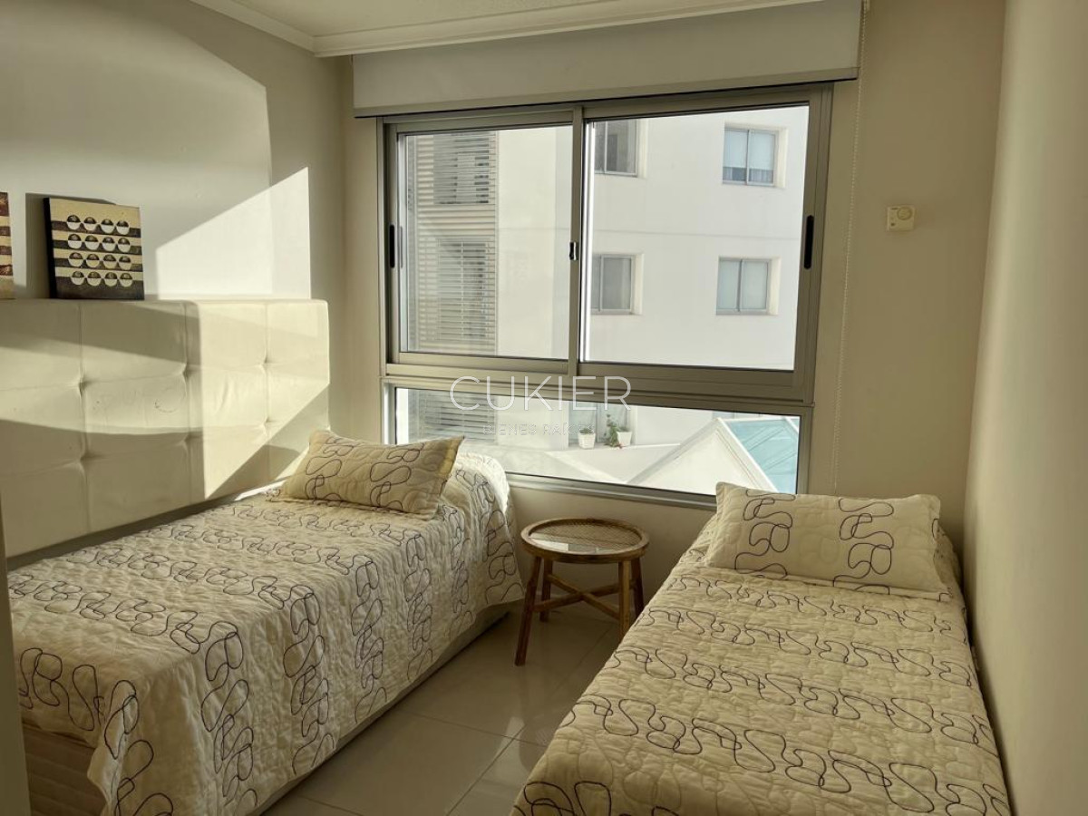 Apartamento ID.1272 - Alquiler invernal de apartamento 2 dormitorios en Ocean drive Punta del Este