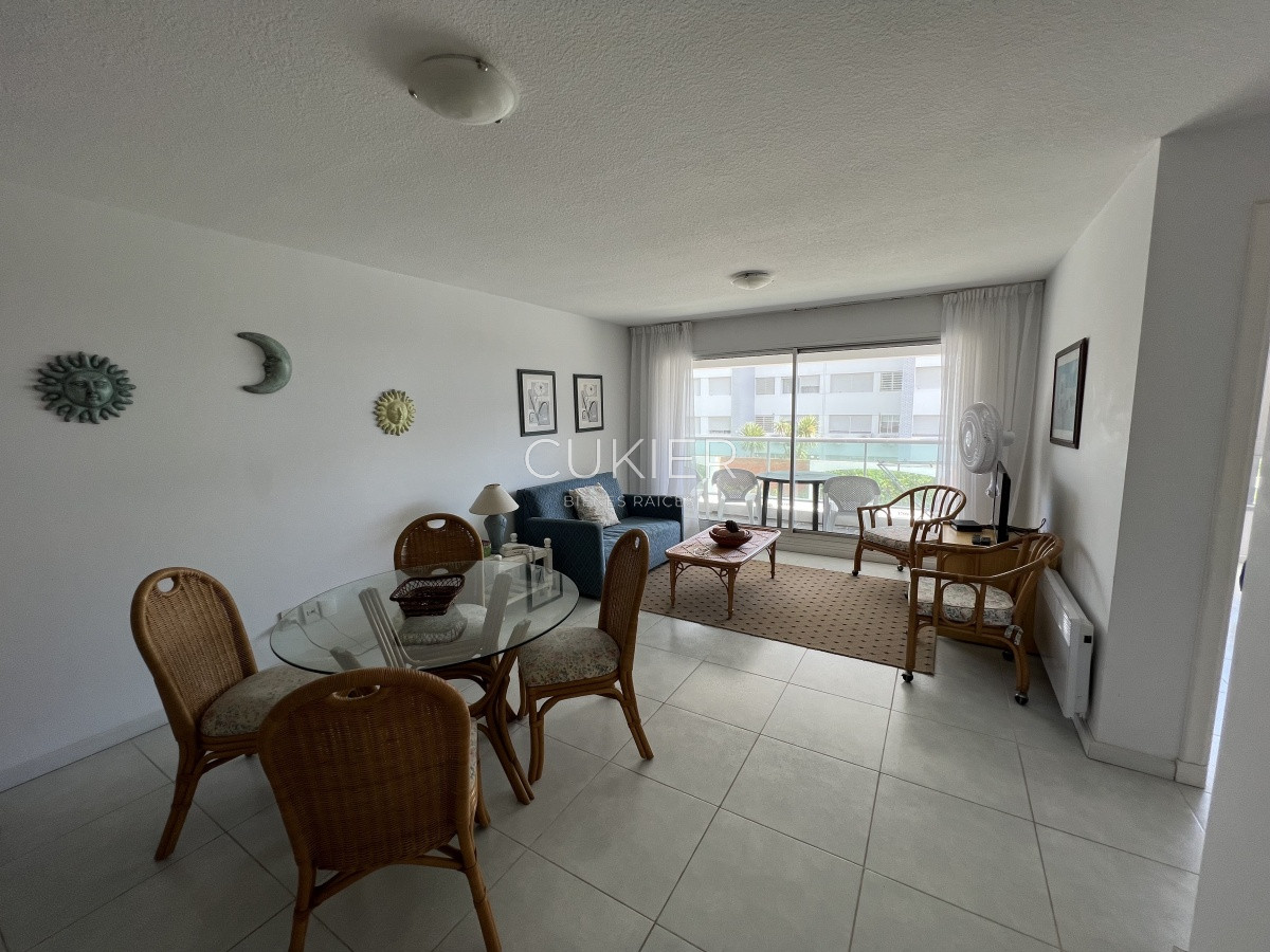 Apartamento ID.1309 - Alquiler anual apartamento 1 dormitorio a 100 metros de Playa Mansa punta del Este