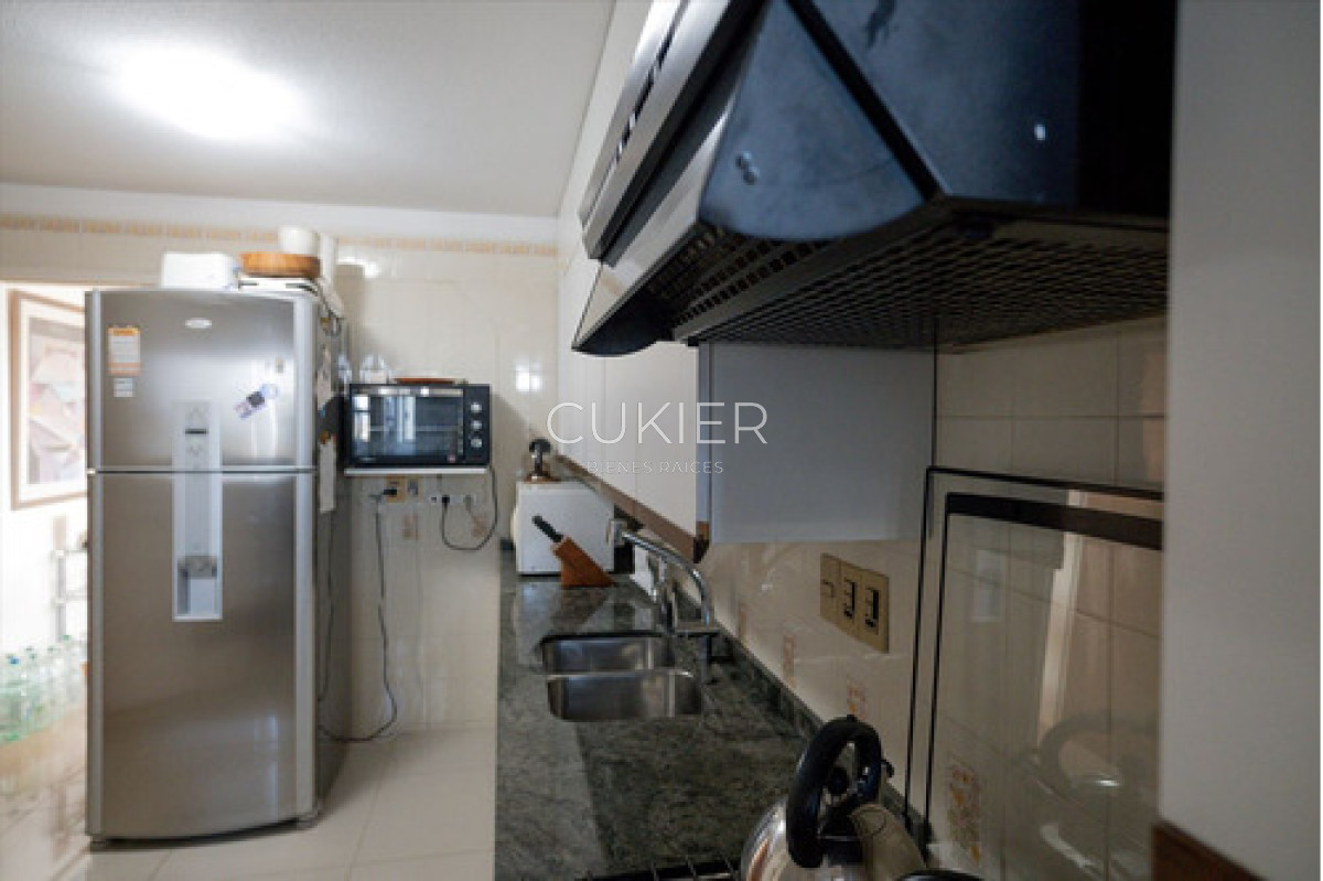 Apartamento ID.4633 - Venta Apartamento Dos Dormitorios Punta Del Este-oportunida