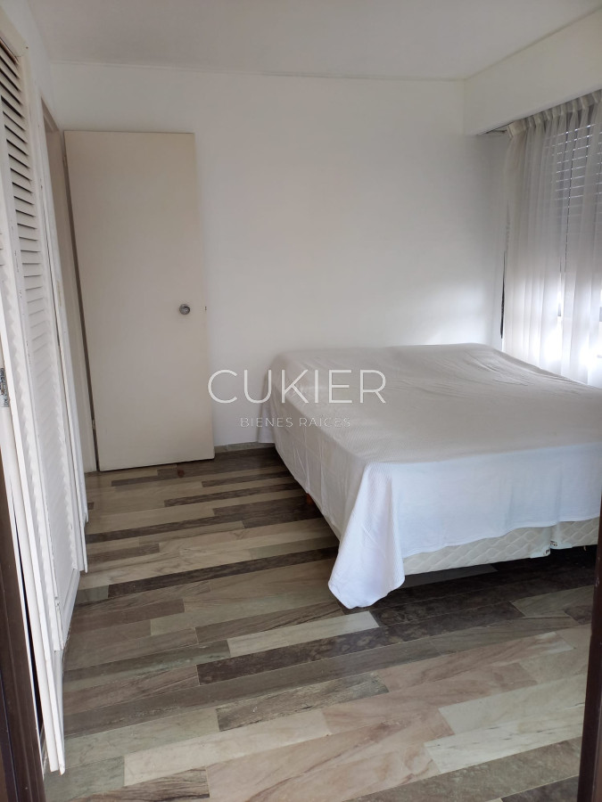 Apartamento ID.2156 - Alquiler anual e invernal de apartamento 3 dormitorios en primera linea Brava 