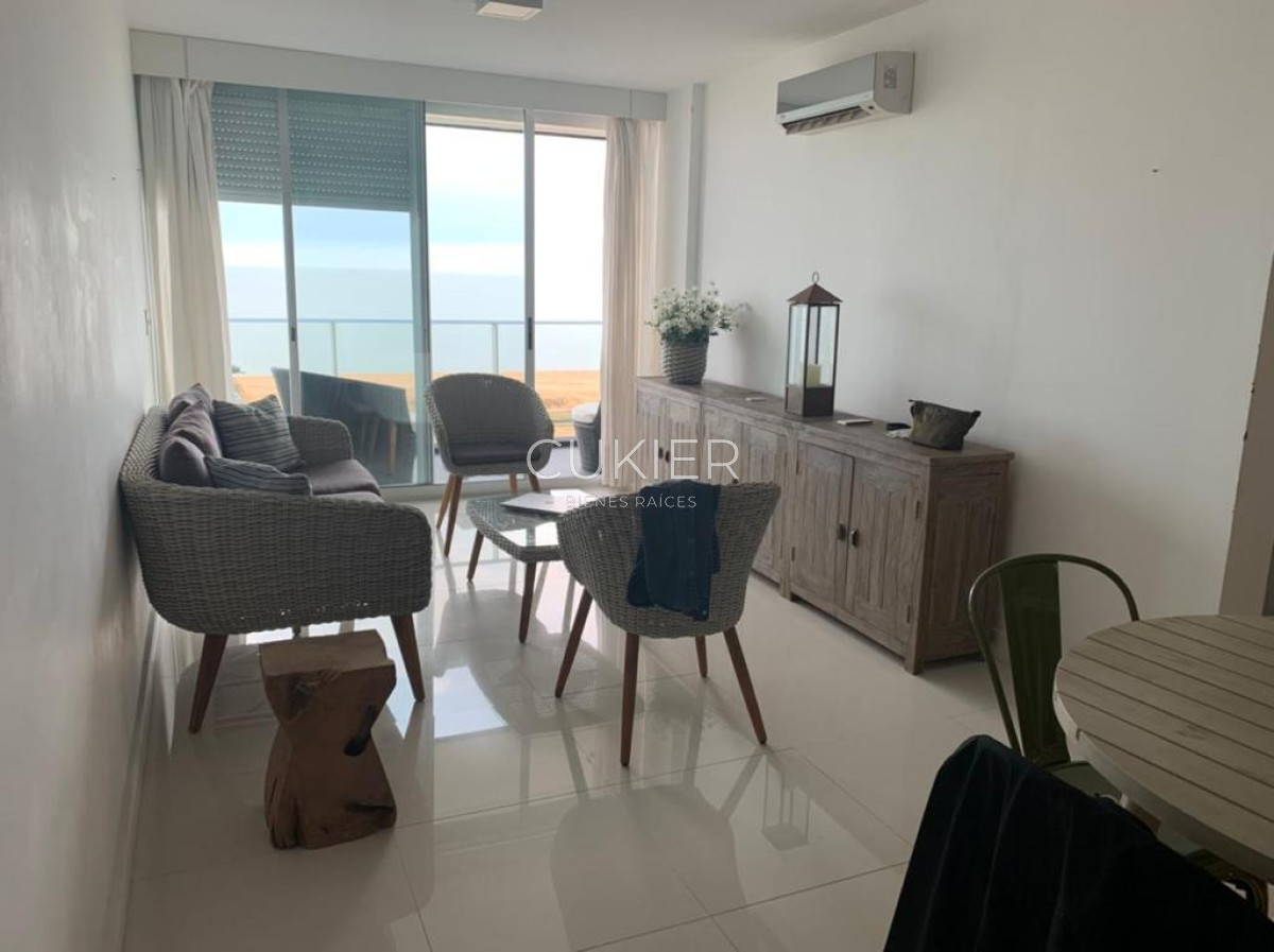 Apartamento ID.1357 - Alquiler anual de apartamento 1 dormitorio frente al mar en playa mansa
