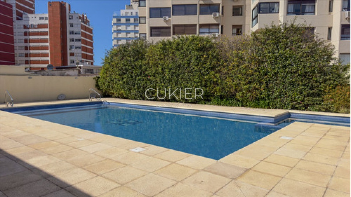Apartamento ID.4614 - Venta Apartamento 3 Dormitorios En Punta Del Este