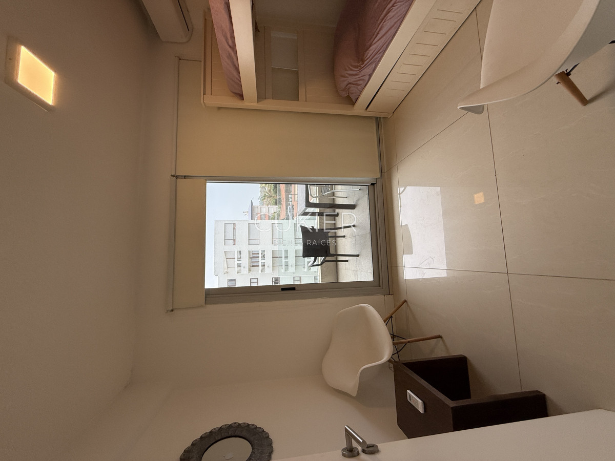 Apartamento ID.570 - Alquiler anual e invernal de apartamento 3 dormitorios con parrillero primera linea playa mansa 