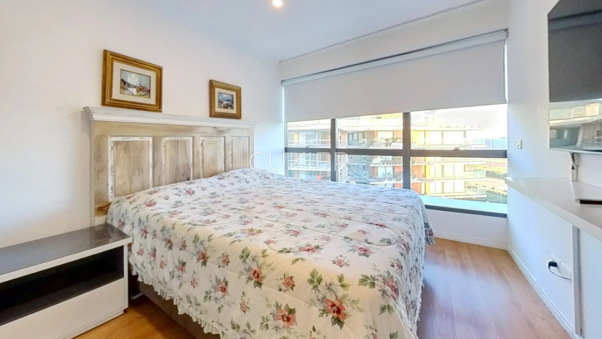 Apartamento ID.2611 - Venta de espectacular duplex penthouse en Terrazas de la Laguna primera linea Playa Mansa de 3 suites