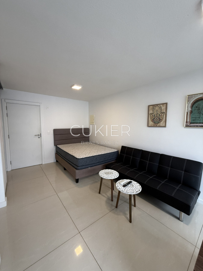 Apartamento ID.4548 - Alquiler anual e invernal apartamento monoambiente con parrillero frente al mar en playa mansa 