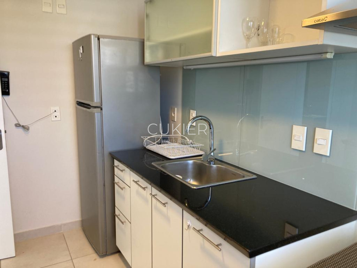 Apartamento ID.1232 - Alquiler anual y temporada apartamento 2 dormitorios en Ocean Drive Playa Brava Punta del Este 