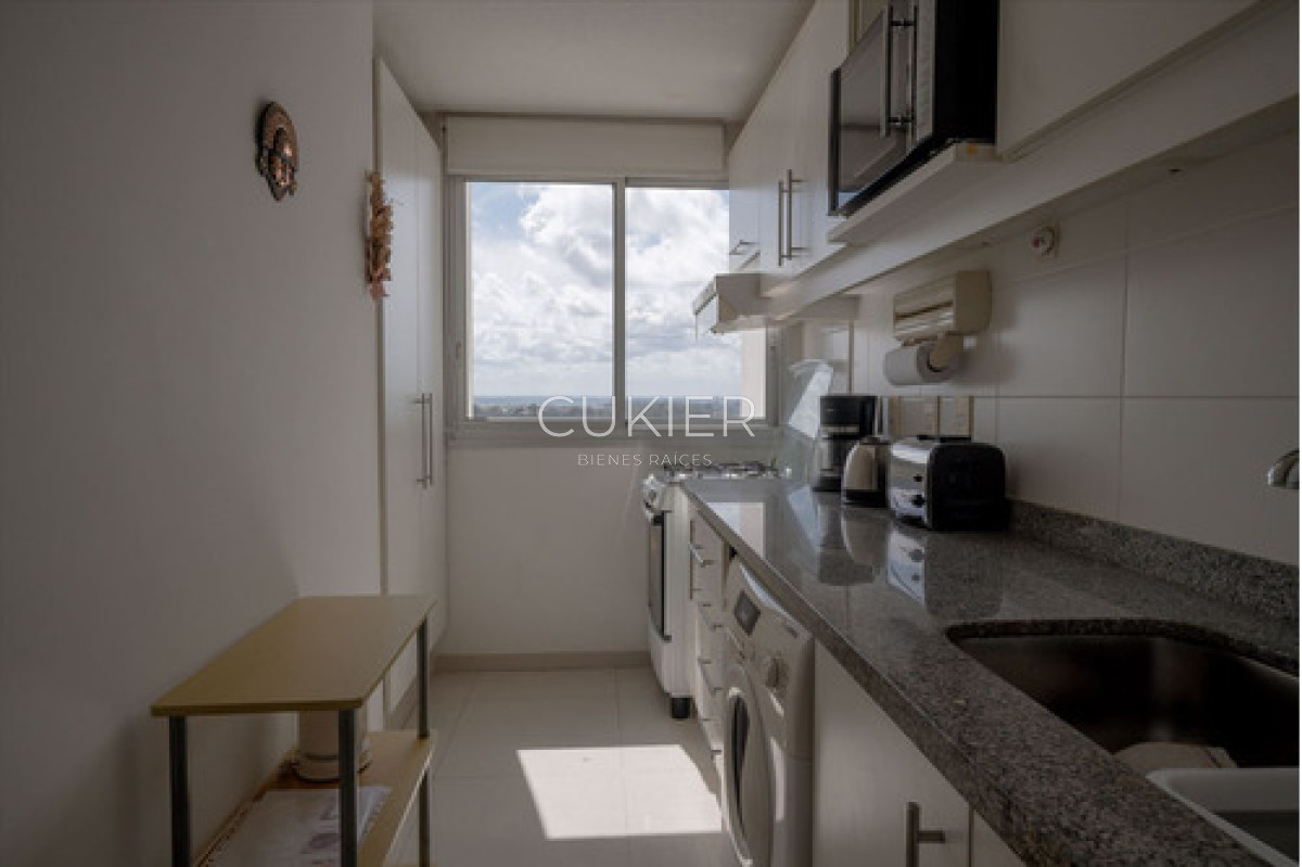 Apartamento ID.4622 - Vendo Apartamento 2 Dormitorios Punta Del Este Roosevelt