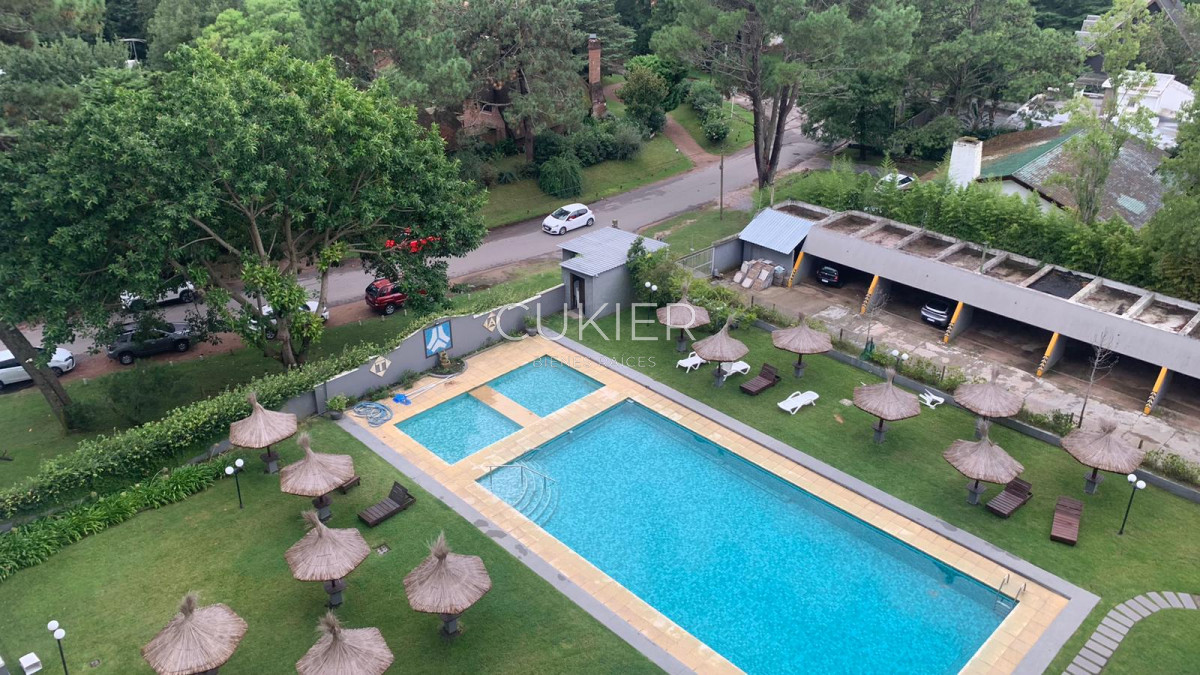 Apartamento ID.3689 - VENTA APARTAMENTO DE 1 DORMITORIO EN ROOSEVELT CON SERVICIOS