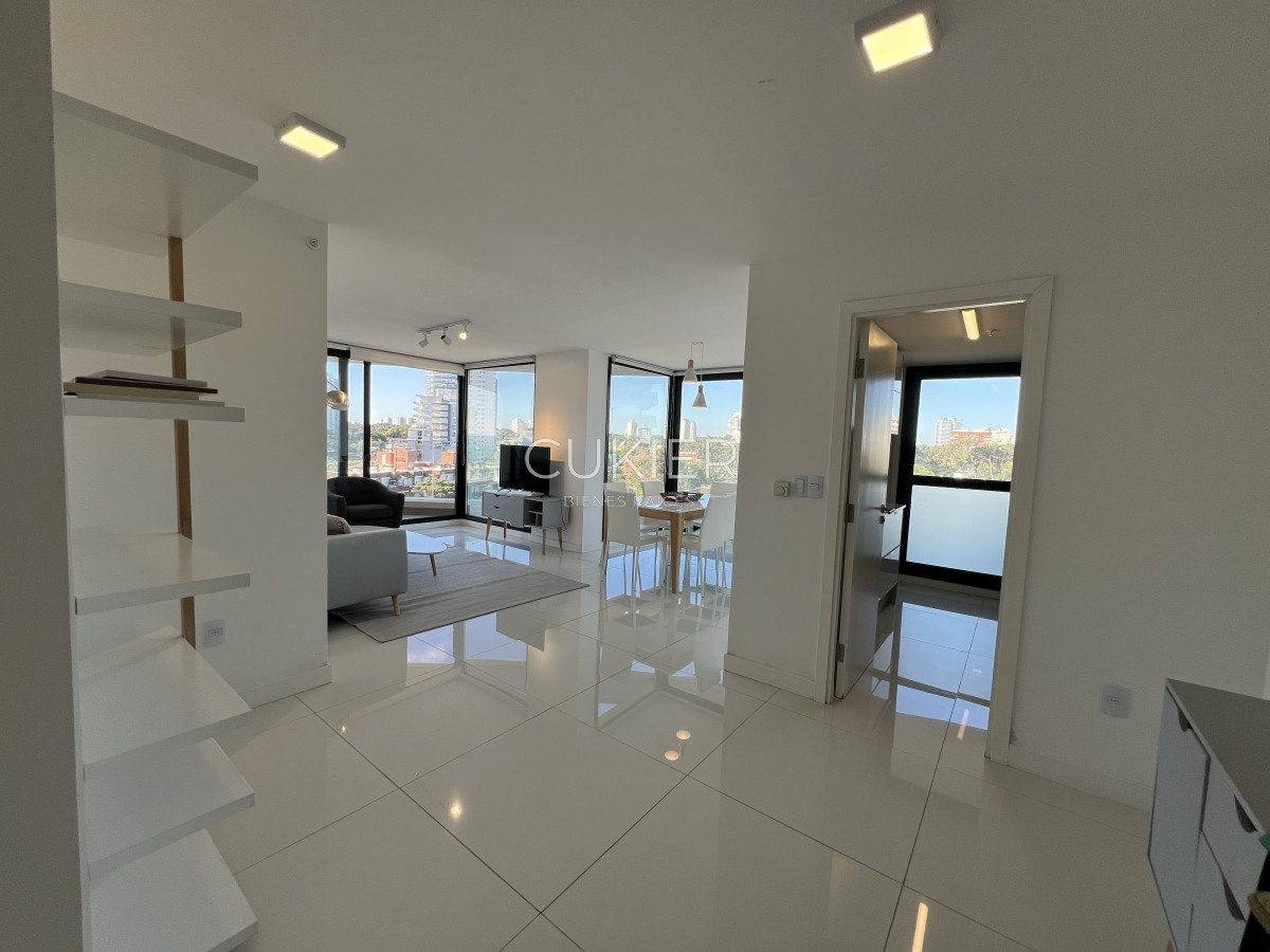 Apartamento ID.2739 - Venta y alquiler temporal de apartamento 3 dormitorios en edificio de categoría Punta del Este