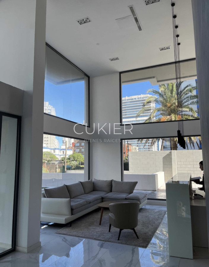 Apartamento ID.2154 - Venta apartamento 2 dormitorios ideal renta en edificio moderno con servicios Aidy grill Punta del Este