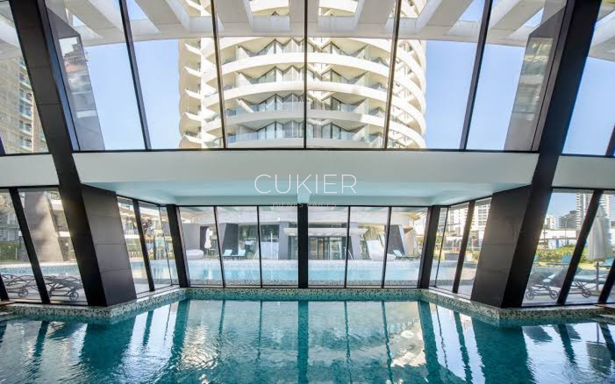 Apartamento ID.2739 - Venta y alquiler anual de apartamento 3 dormitorios en edificio de categoría Punta del Este