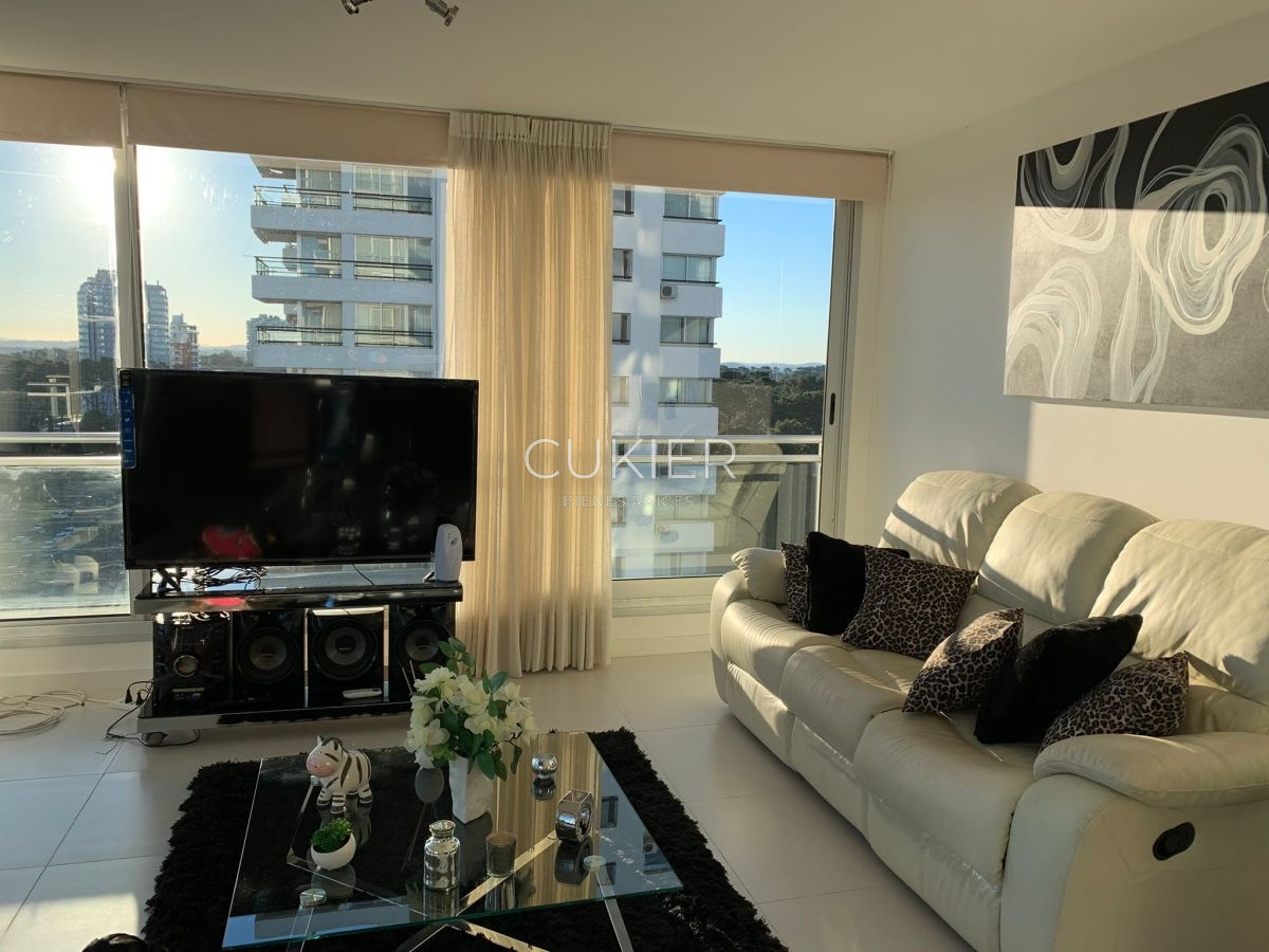 Apartamento ID.1697 - Alquiler anual apartamento 2 dormitorios en Bellagio Tower Punta del Este