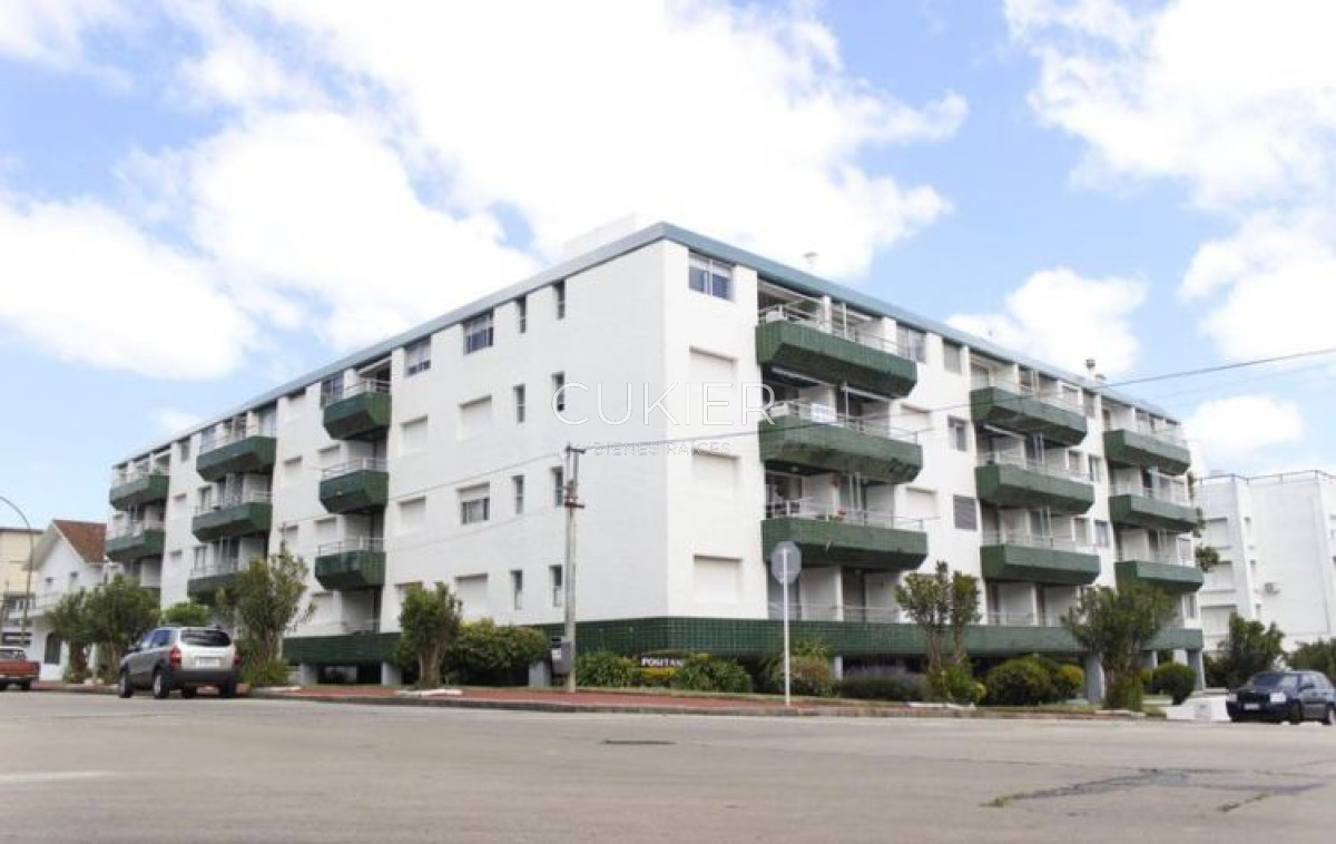 Apartamento ID.1371 - Alquiler anual apartamento 2 dormitorios en península Punta del Este