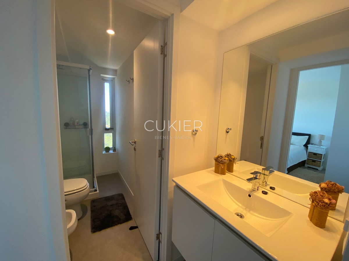 Apartamento ID.2250 - Venta de apartamento 1 dormitorio en torre con servicios Ocean drive country 