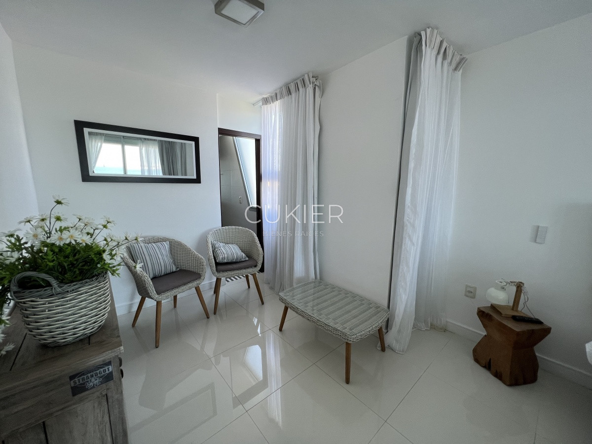 Apartamento ID.1541 - Alquiler anual y invernal de apartamento 2 dormitorios frente al mar en playa mansa