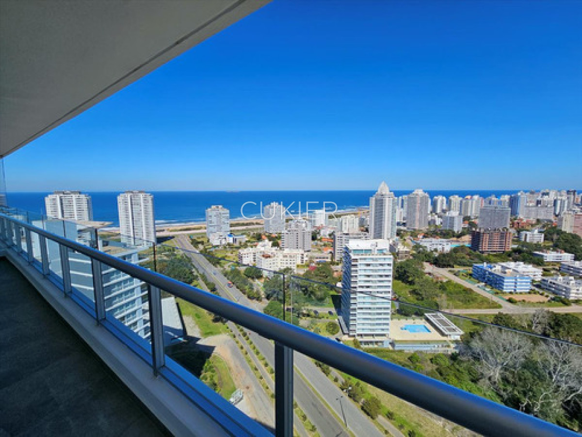 Apartamento ID.4608 - Venta, Penthouse 3 Dormitorios En Suite En Brava Lobos