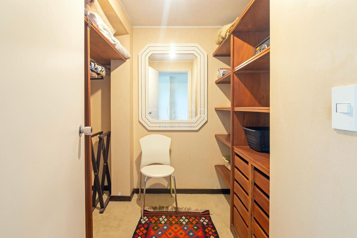 Apartamento ID.1369 - Alquiler anual y venta apartamento 3 dormitorios frente al mar en playa brava Punta del Este