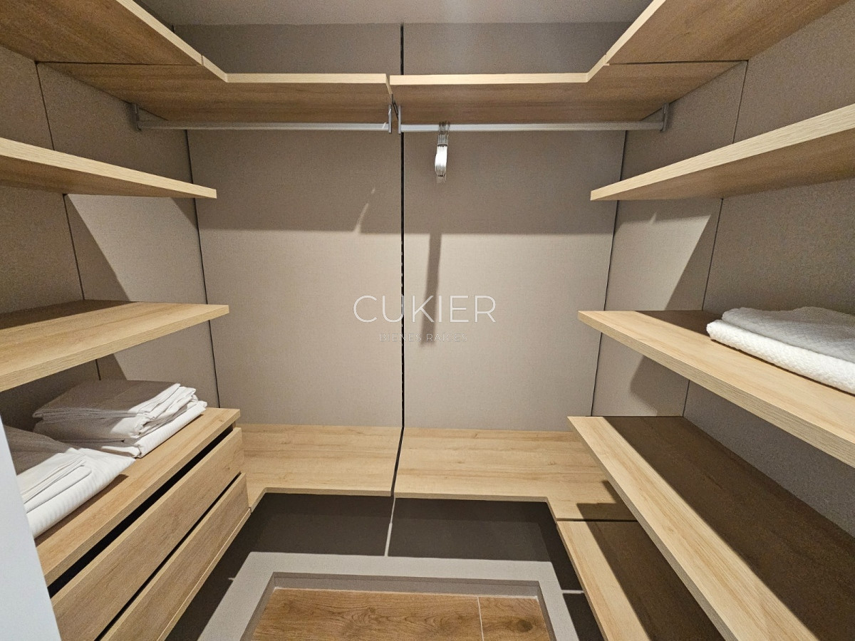 Apartamento ID.3622 - Alquiler anual apartamento 1 dormitorio y medio en torre Trump Tower 