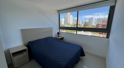 Apartamento ID.1506 - Alquiler de temporada y venta de apartamento 2 dormitorios en edificio de categoría Playa Brava