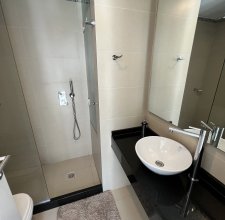 Apartamento ID.1506 - Alquiler de temporada y venta de apartamento 2 dormitorios en edificio de categoría Playa Brava