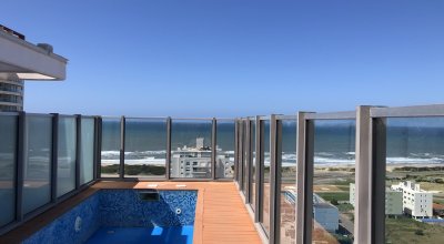Apartamento ID.1506 - Alquiler de temporada y venta de apartamento 2 dormitorios en edificio de categoría Playa Brava