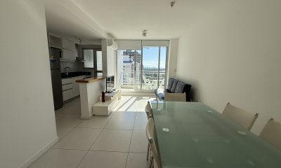 Se vende en oportunidad apartamento 1 dormitorio en edificio con servicios