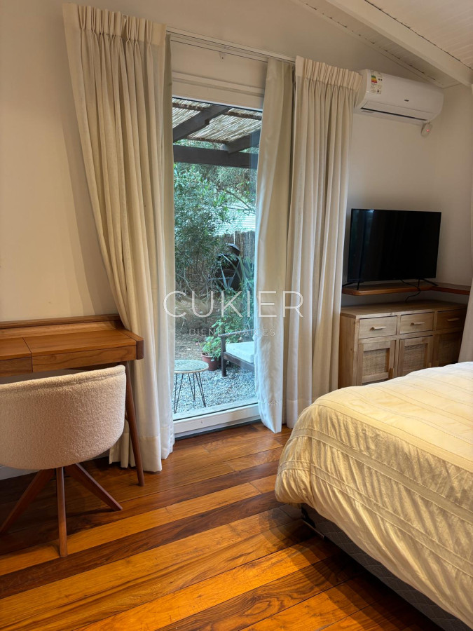 Casa ID.4347 - Alquiler temporada de casa en Montoya 2 dormitorios y casa independiente y piscina