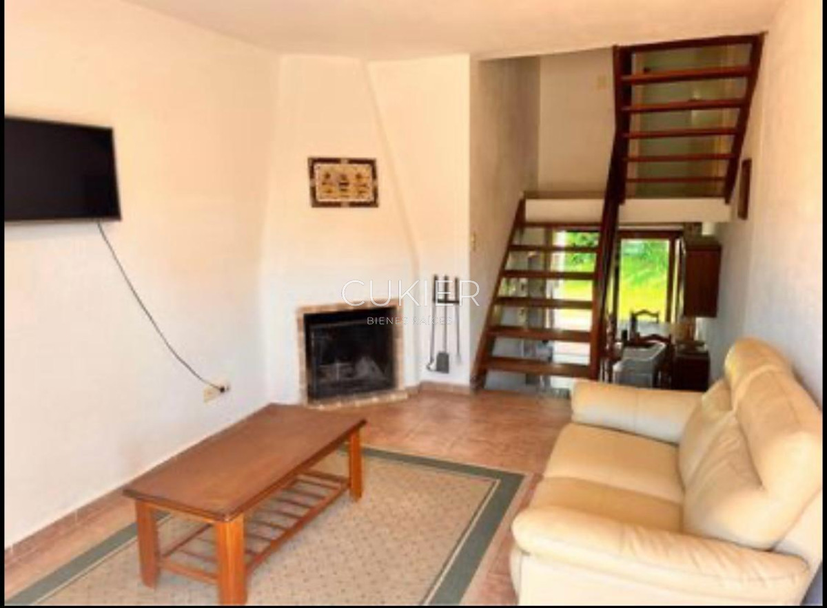 Casa ID.3605 - OPORTUNIDAD casa 2 dormitorios a metros del en playa mansa