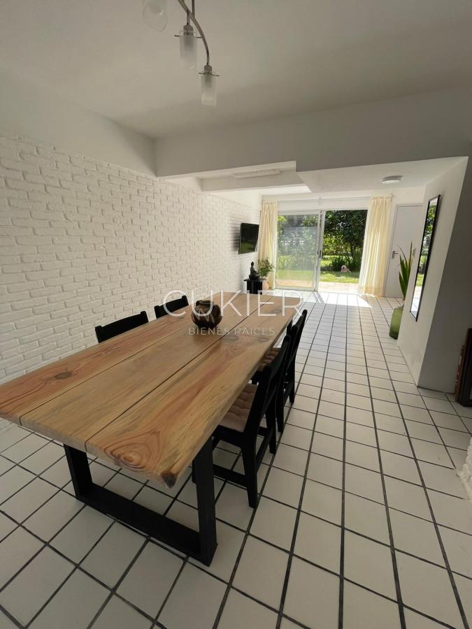 Casa ID.2425 - Alquiler Anual y temporada Casa 3 dormitorios Solanas