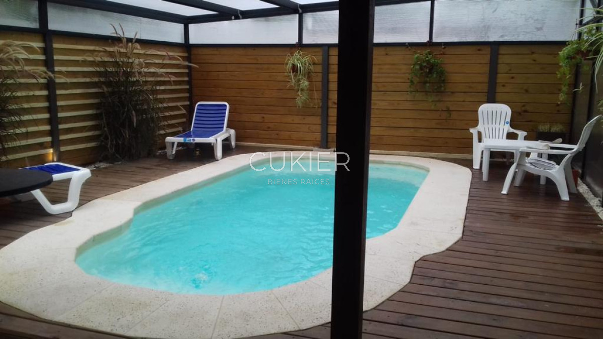 Casa ID.2719 - Casa en Pinares 2 dormitorios con piscina climatizada en alquiler de temporada