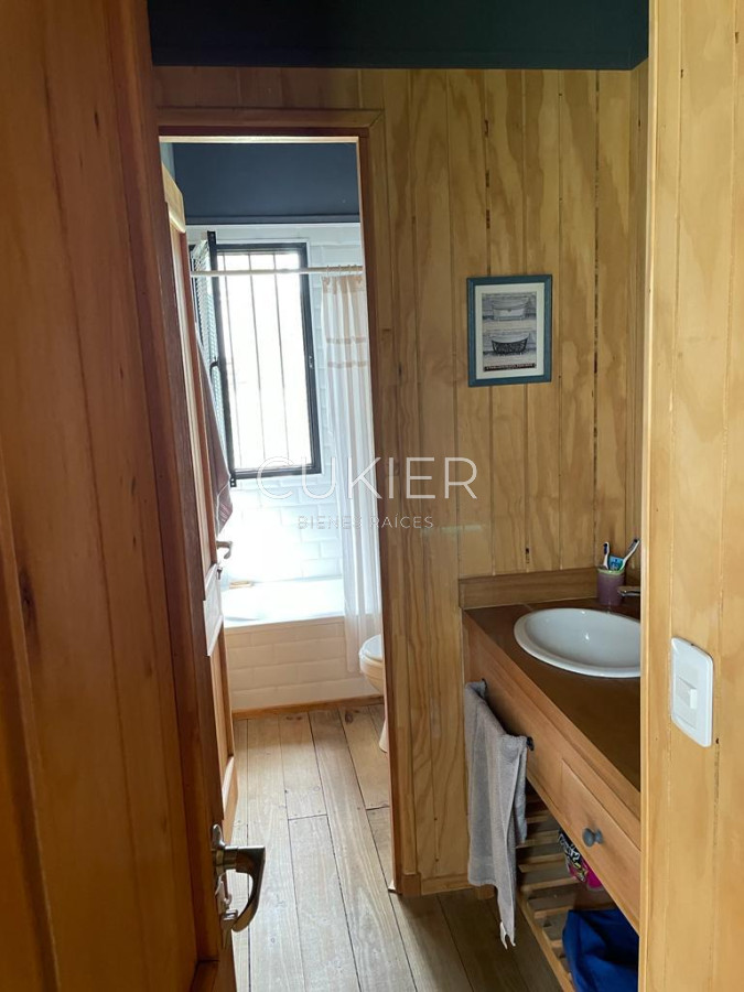 Casa ID.2605 - casa en la Barra 
