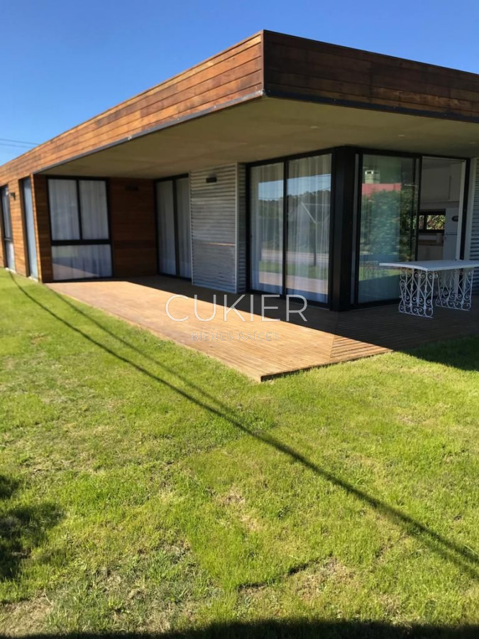 Casa ID.3058 - VENTA casa en La Barra 2 dormitorios