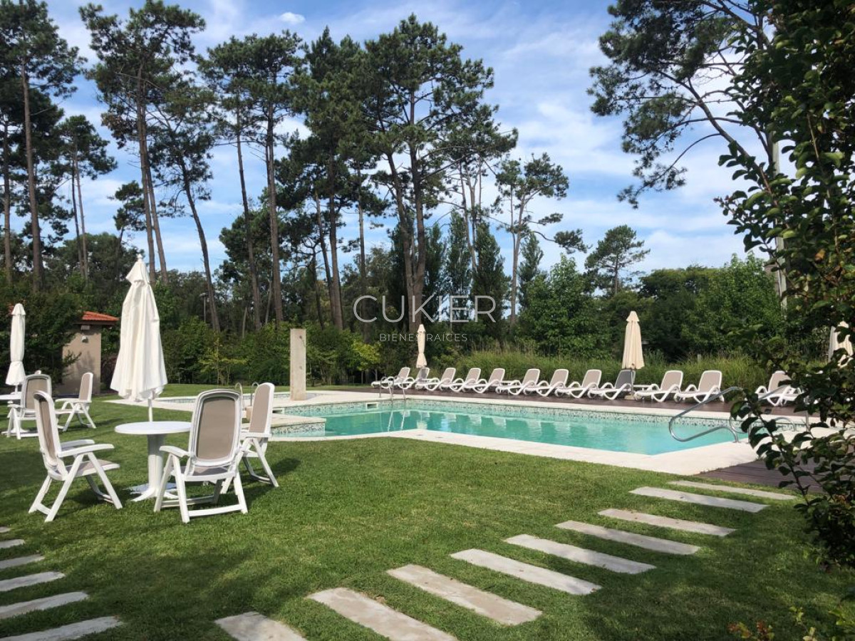 Casa ID.1717 - Alquiler temporada y anual de casa 2 dormitorios duplex en barrio privado punta del este