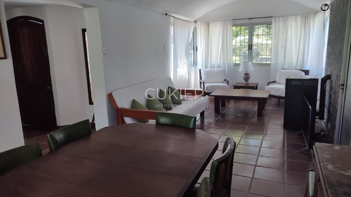 Casa ID.2701 - Alquiler de Temporada Casa en San Rafael 2 Dormitorios y servicio