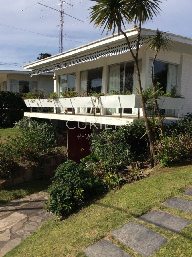 Casa ID.2528 - Alquiler anual y temporada casa 3 dormitorios Pinares