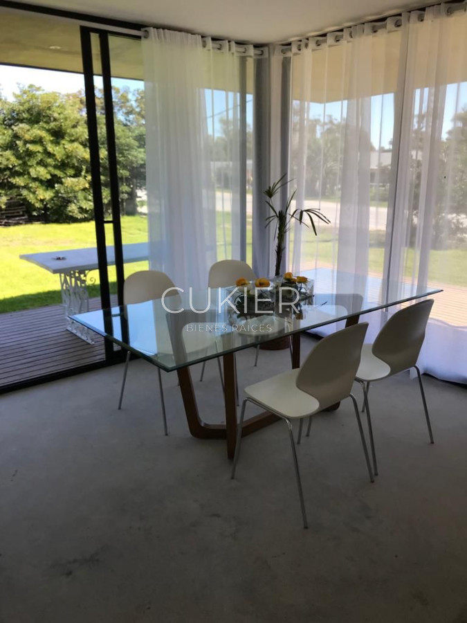 Casa ID.3058 - VENTA casa en La Barra 2 dormitorios