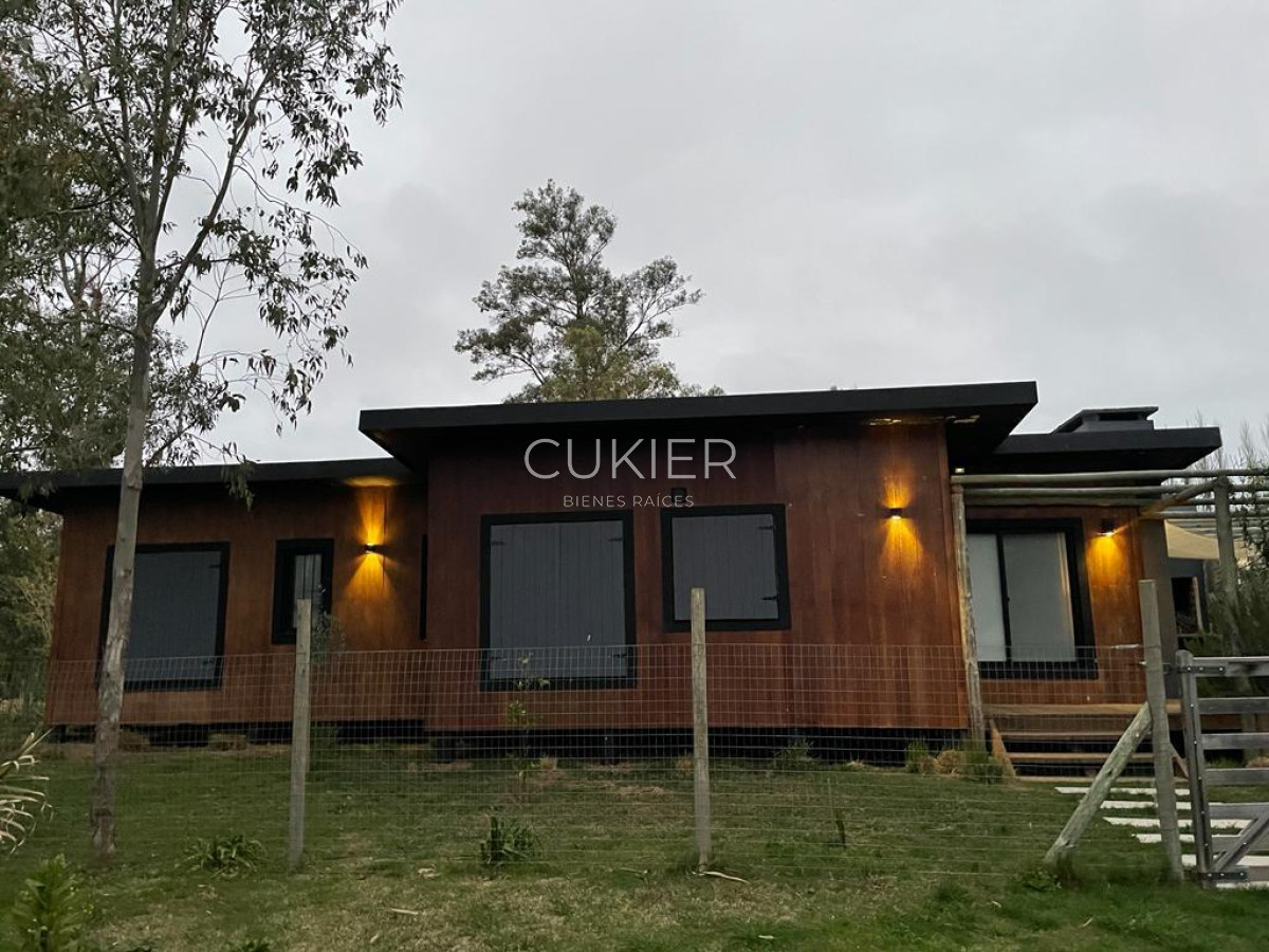Casa ID.2605 - casa en la Barra 