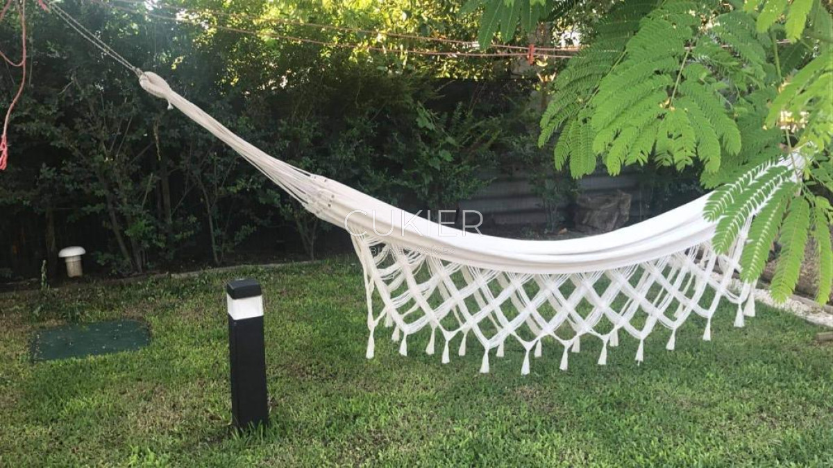 Casa ID.2719 - Casa en Pinares 2 dormitorios con piscina climatizada en alquiler de temporada