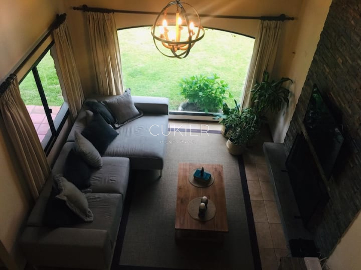 Casa ID.2853 - Alquiler temporada casa en Pinares con piscina climatizada 