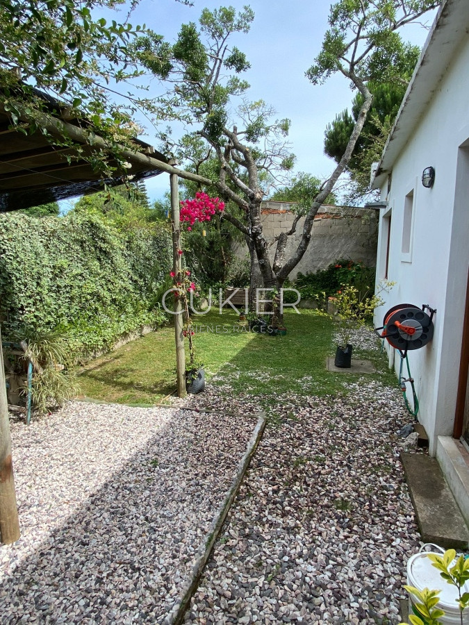 Casa ID.2872 - Casa en Venta 2 dormitorios en Barrio Lausana