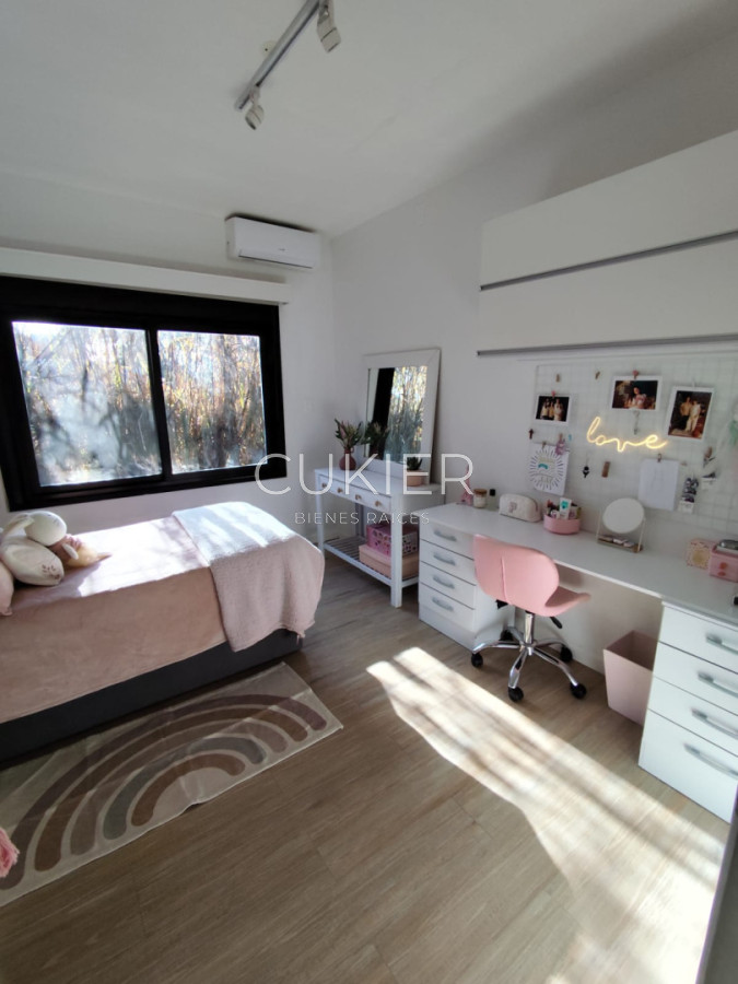 Casa ID.5257 - Venta de casa 4 dormitorios en La residence barrio privado Punta del este 